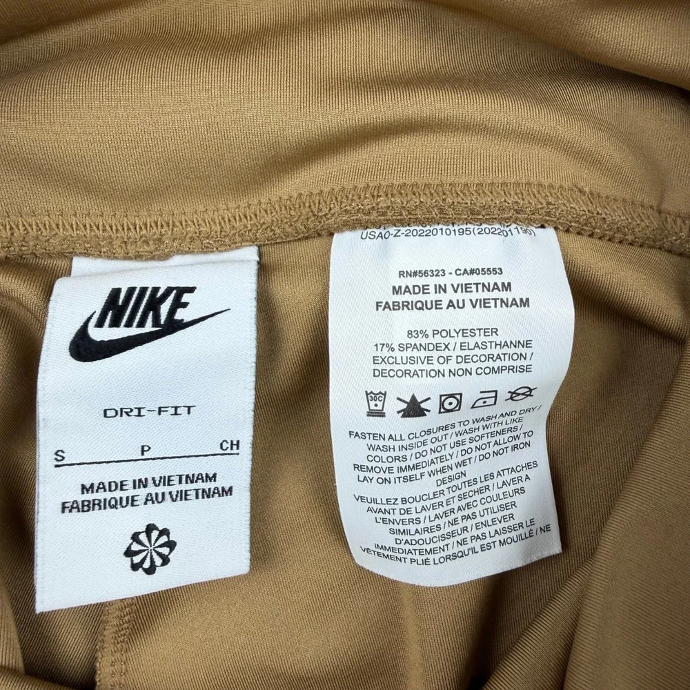 Nike Dri-FIT Womens Biker Shorts Tan Black High Waist Zip Pocket Small 202201190